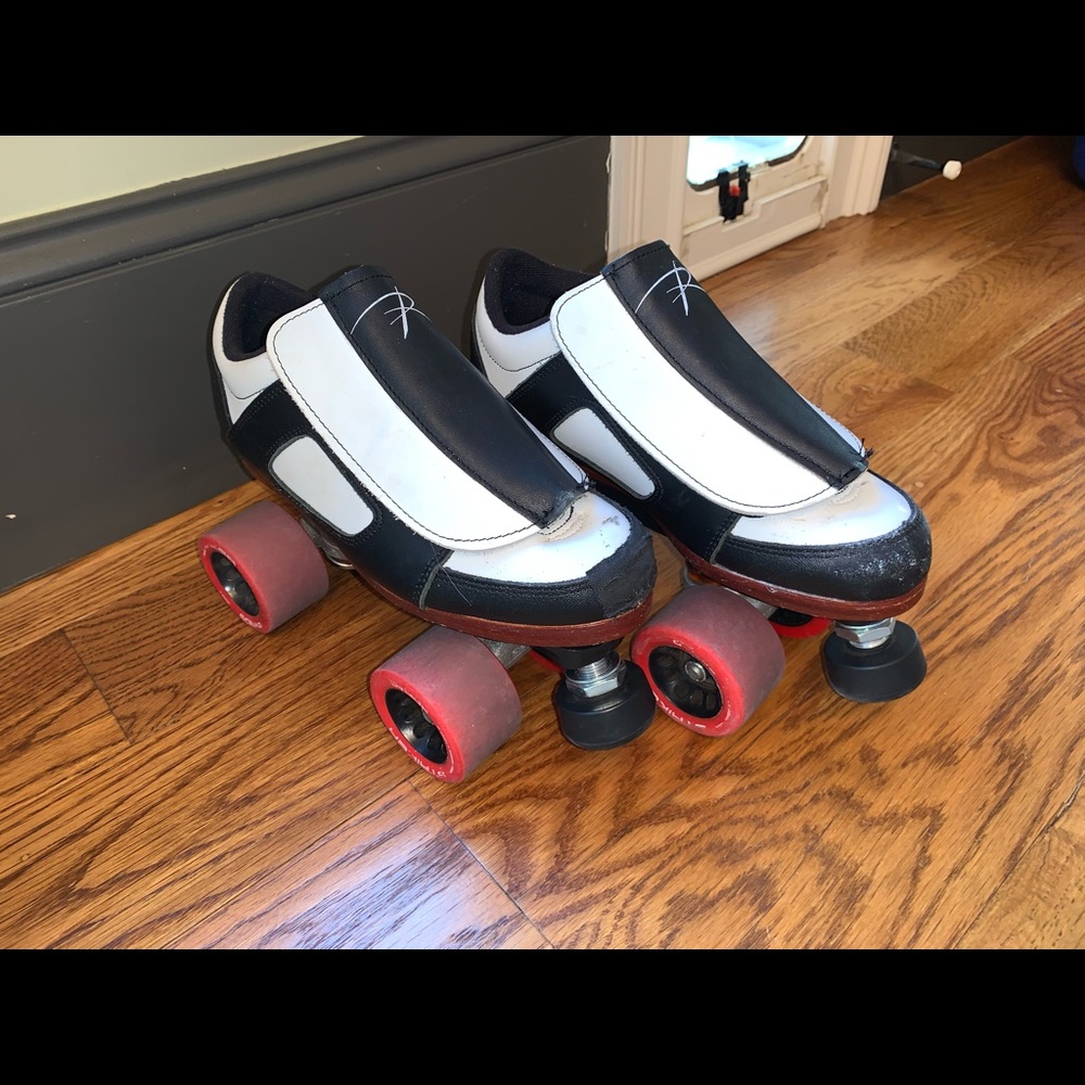 Riedell custom skates SIZE 5 - Picture 5 of 9